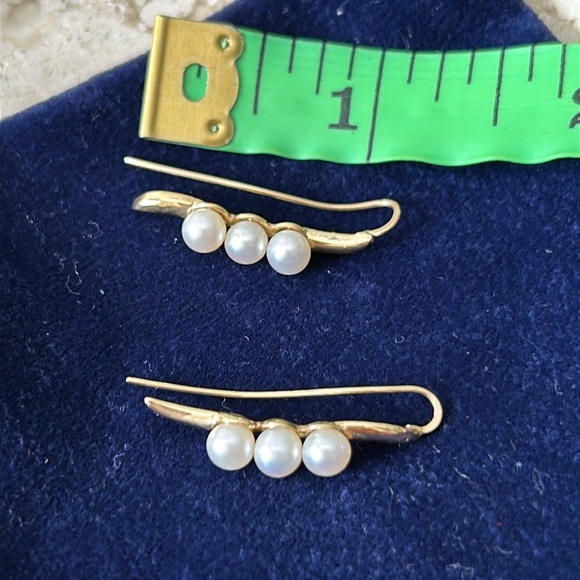 14Kt Gold Freshwater Pearls Ear Climber Crawler Earrings - Picture 7 of 8